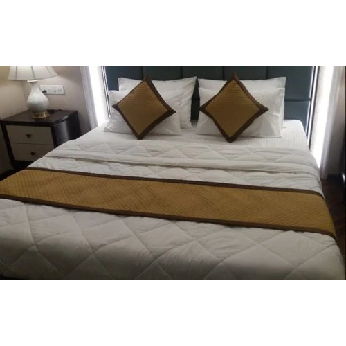 Plain Bed Runners And Cushion Covers