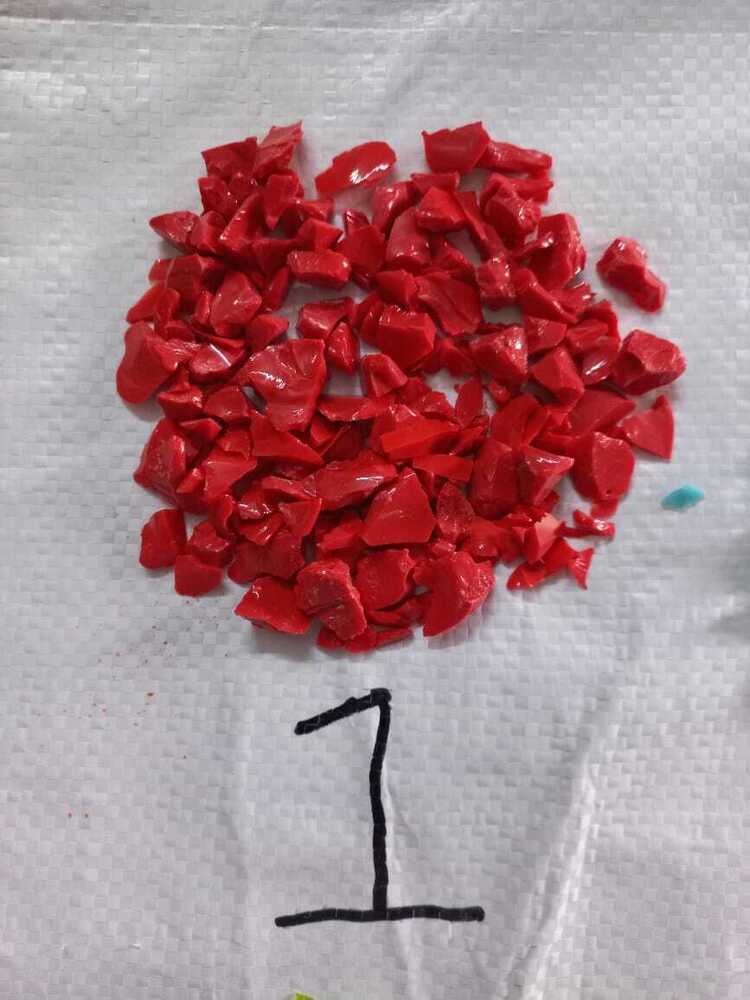 Blood red opaque glass chips special for terrazzo items manufacturing