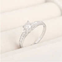 White Gold Diamond Ring - Diamond Cut: Good