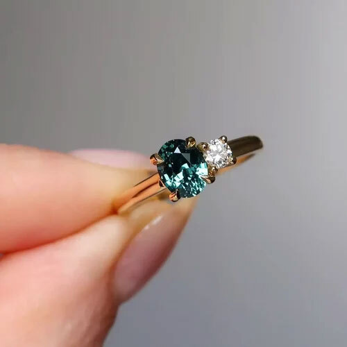 Sapphire Engagement Rings