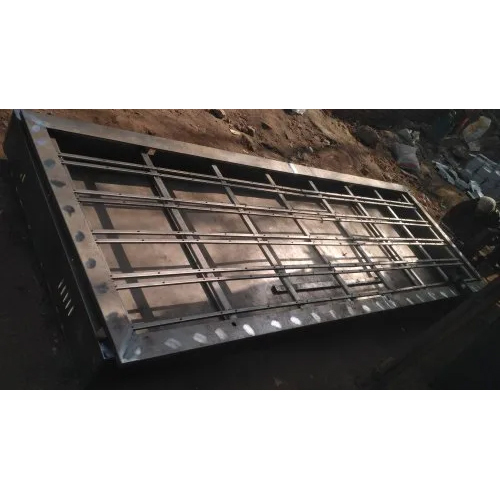Five Line Display Cabinets - Color: Black