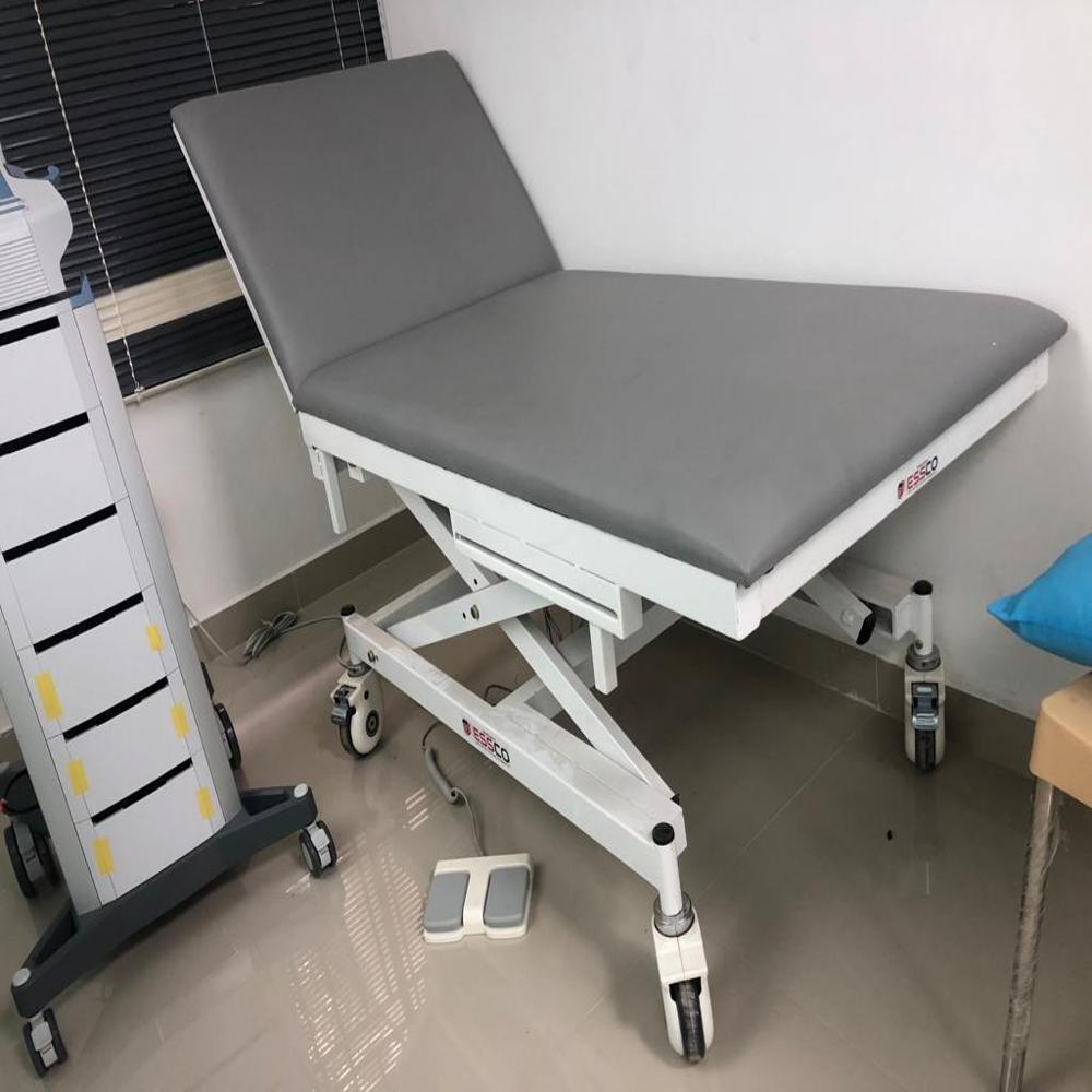 Hydraulic Treatment Table - Application: Hospital And Clinic
