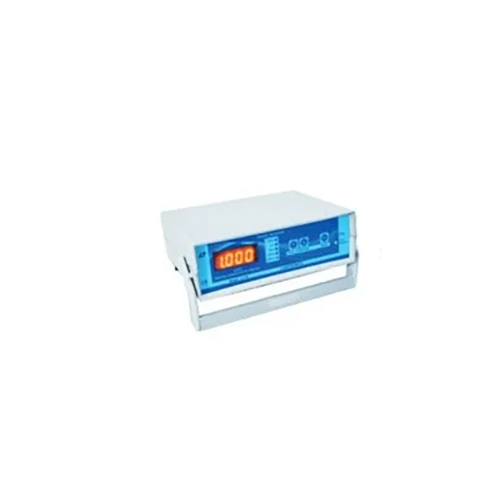 Conductivity Meter - Accuracy: 0.5+- 1 Digits %