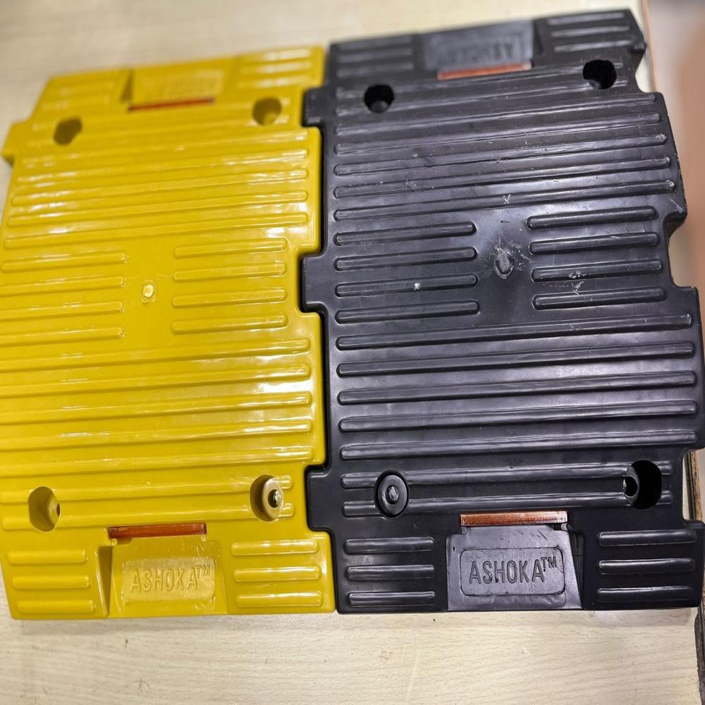 Plastic Speed Breaker - Plastic Material, Standard Size, Black And Yellow Color | Manual Functionality, Ideal For Road Safety