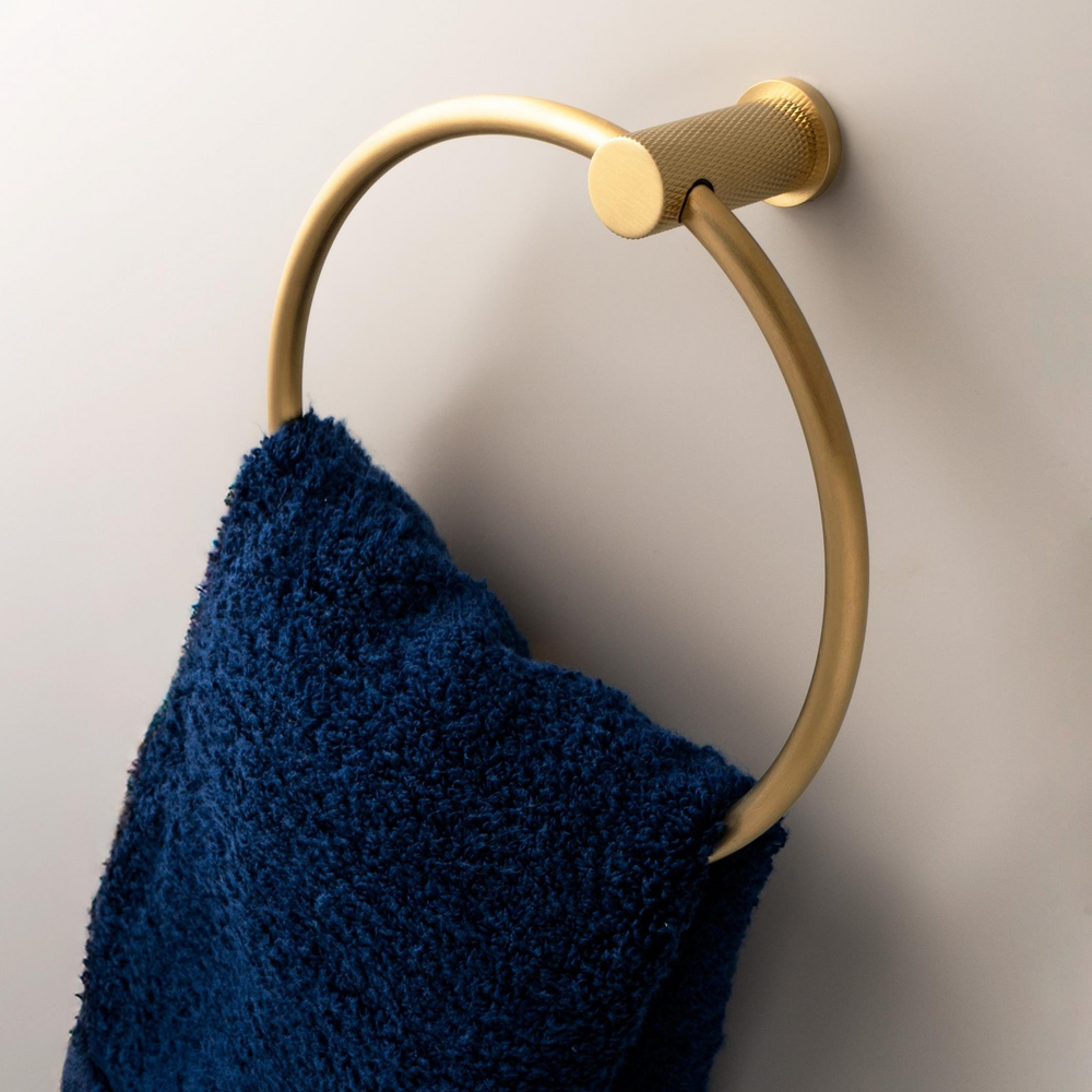 Centaurus Knurled Towel Holder Ring