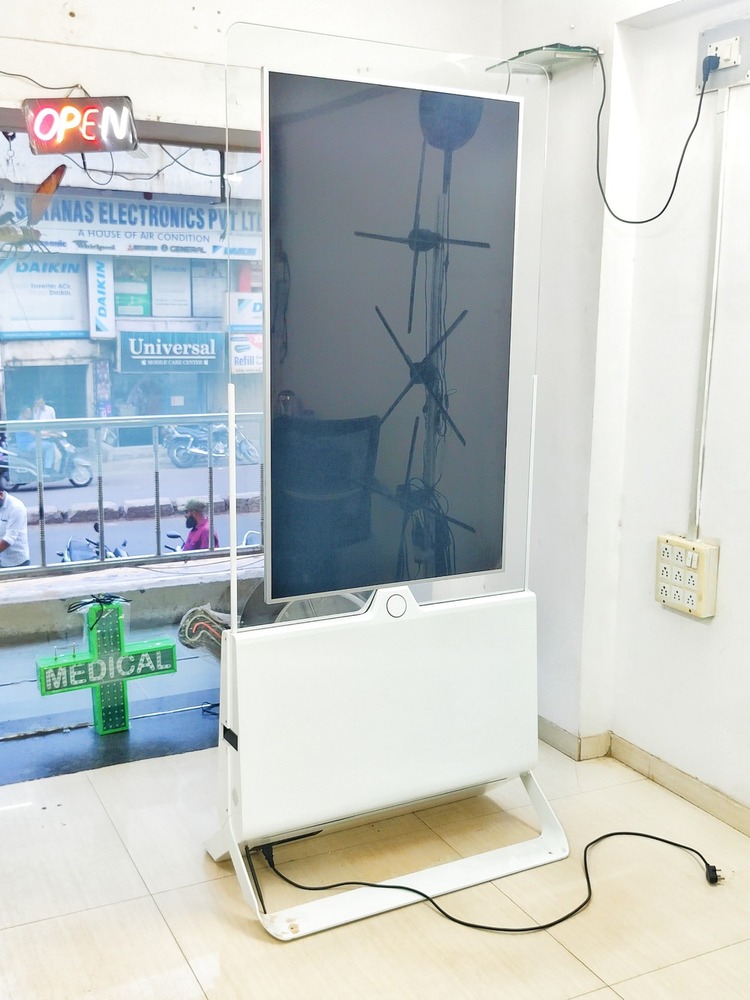 55 Inch Oled Double Sided Display Glass Standee - 4k Uhd, 500-700 Nits Brightness | Smart Content Management, Multi-video Playback