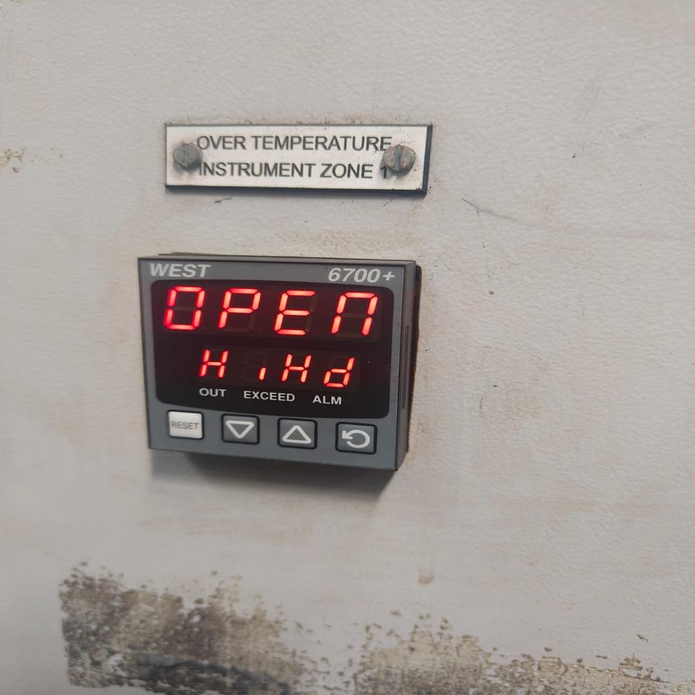 WEST PMA CONTROLLERS