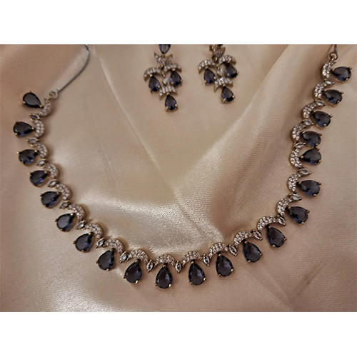 Amritsari Purple Zirconia Necklace Set - Gender: Women