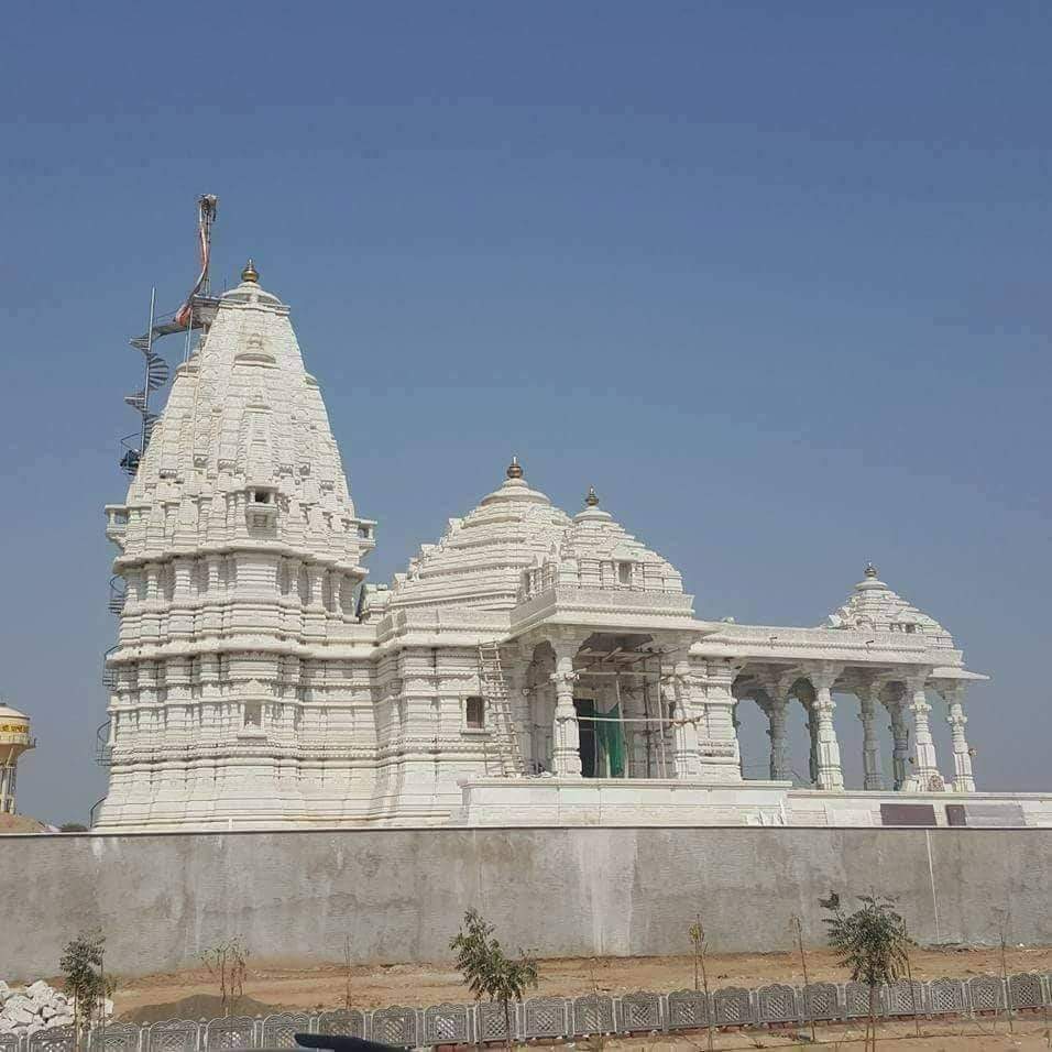 Outdoor Marble Temple - High-quality Marble, Standard Size , Polished White Finish, Elegant Plain Style, One-year Warranty