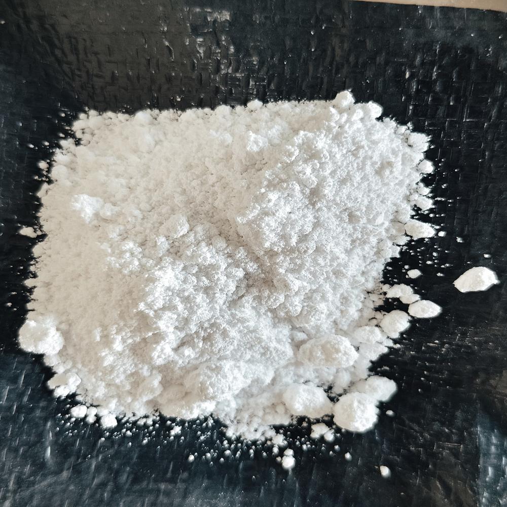 LIGHT MAGNESIUM CARBONATE