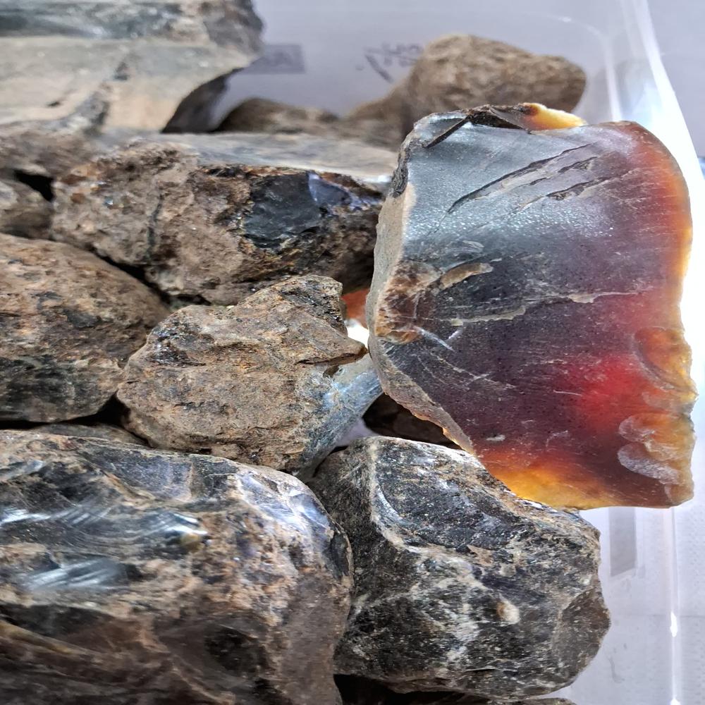 Natural Amber Raw Stone