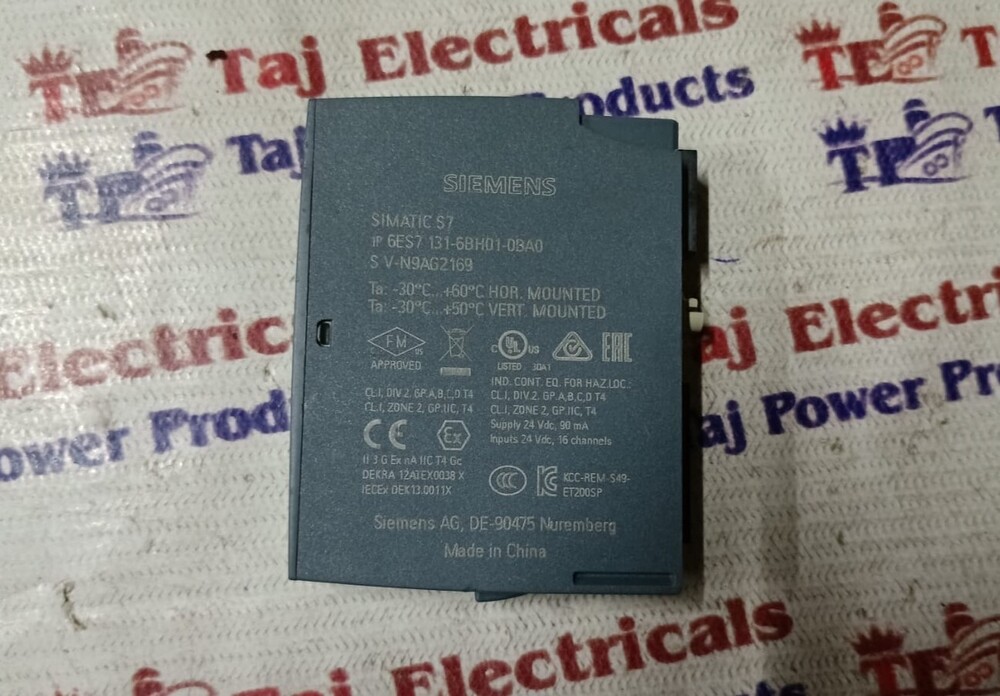 SIEMENS 6ES7 131-6BH01-0BA0 PLC