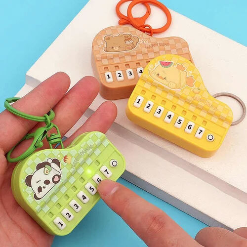 Piano Key Chain - Color: Multi Color