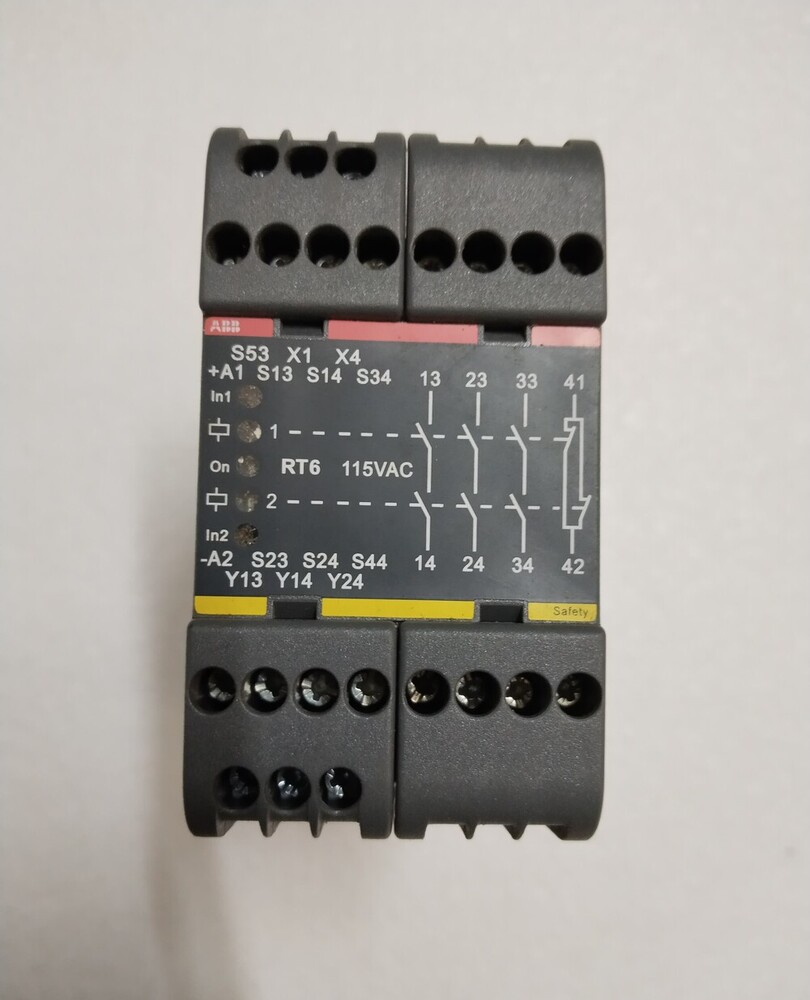 ABB 2TLA010026R0400 SAFETY RELAY