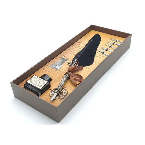 Gold Leaf Quill Feather Pen - Material: Metal