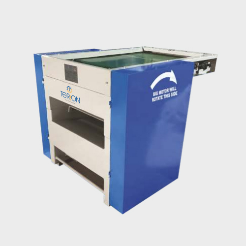 Micro Polyester Fiber Opener Machine - Color: White And Blue