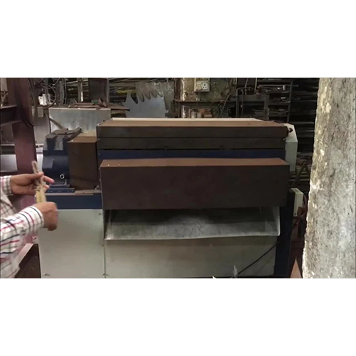 Corrugated Box Shredder Machine - Dimension (L*w*h): 3200 X 2000 X 1900 Millimeter (Mm)