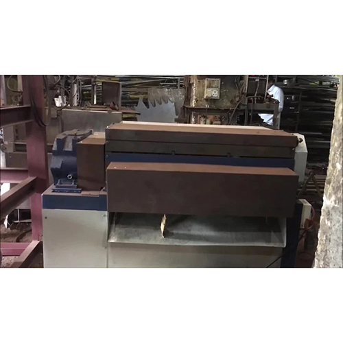 Corrugated Box Shredder Machine - Dimension (L*w*h): 3200 X 2000 X 1900 Millimeter (Mm)