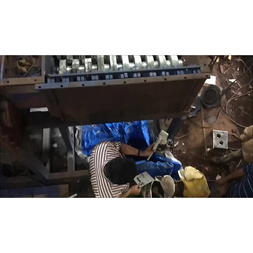 Heavy Duty Engine Shredder Machine - Application: Industrial