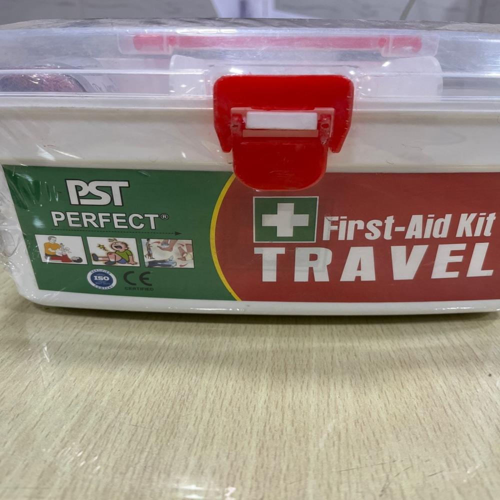 First Aid Box - Color: Transparent