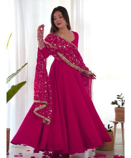 Woven Floral V Neck Heer Anarkali Set