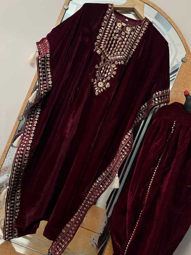 kaftan and dhoti