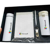 Carporate Gifting Set - Color: White