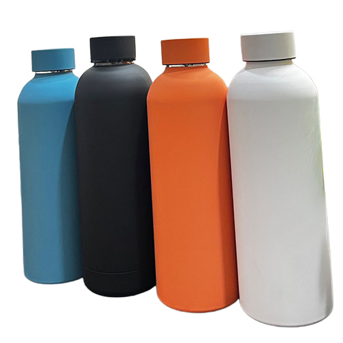 Ss Rubber Bottle - Color: Different Colour Available