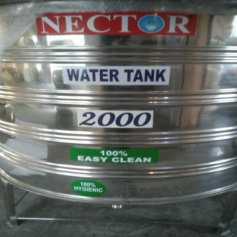 2000 Ltr. Stainless Steel Insulated Water Tank - Color: Various Colour Available