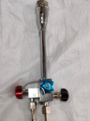 Pug Cutter Machine - Color: Silver