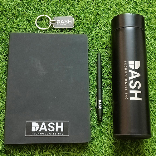 999 Diary Combo 4 In 1 Dash Hampers - Color: Black