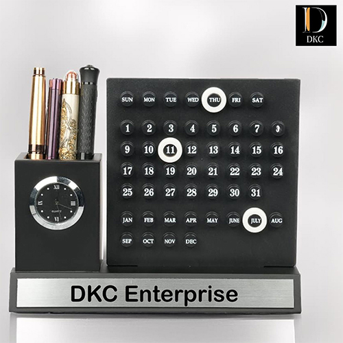 501 Table Calendar Corporate Desk Organizer - Color: Black