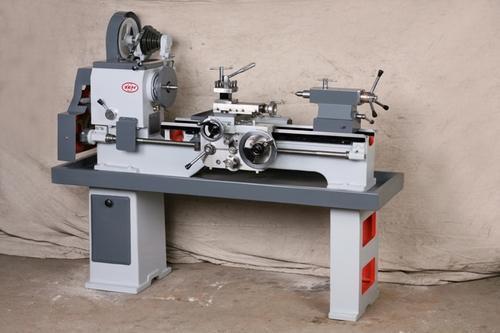 Light Duty Lathe Machine - Metal Build Automatic Operation | Simple Control Features