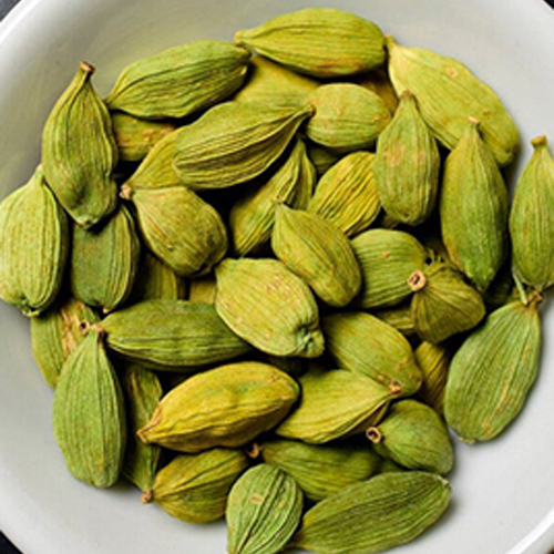 Cardamom Elaichi - Color: Green