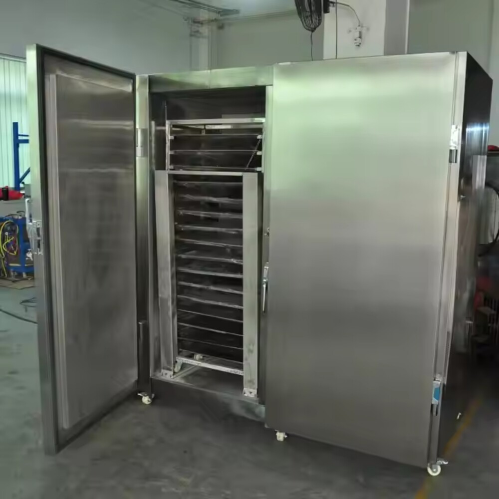 Carrier Blast Freezer - Color: White