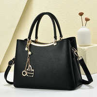 Ladies Black Hand Bag - Design: Plain