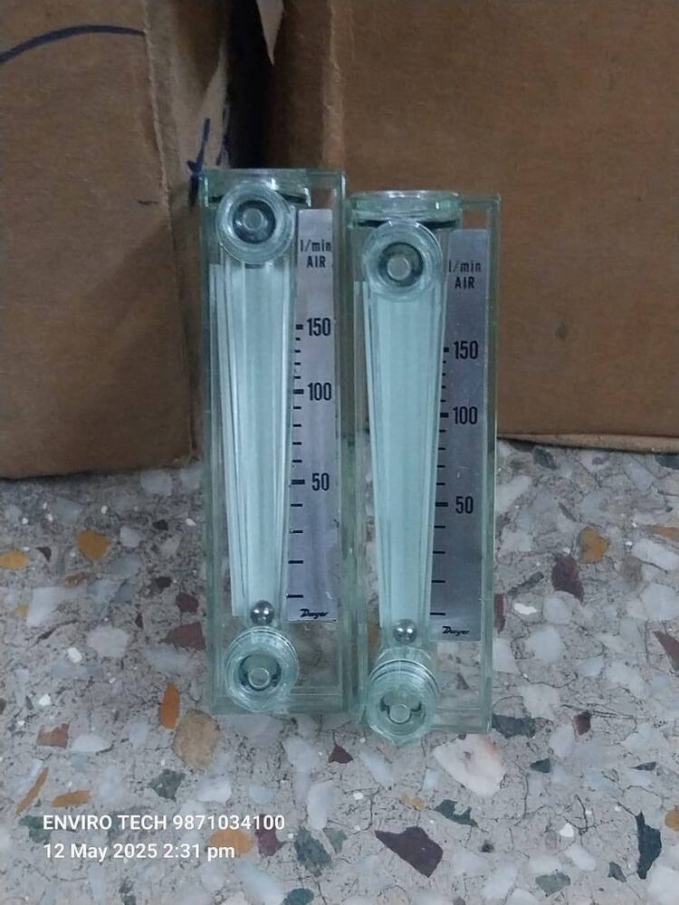 DWYER INSTRUMENTS MMA-27 15-150 LPM AIR