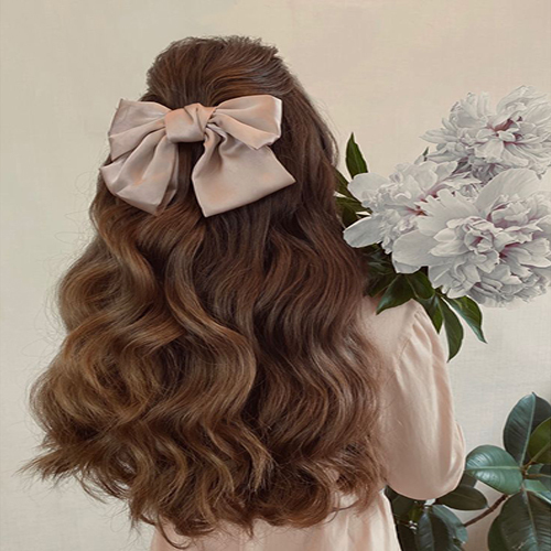 Beautiful Hair Bow - Application: Personal