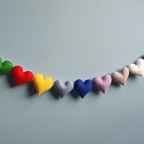 Home Decorative Rainbow Heart Garland