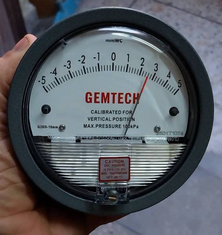 Gemtech G2300-10cm Differential Pressure Gauge Range 5-0-5 Cm - Accuracy: 2% (-Ha Model 1) Of Fs (3% (-Ha 1.5%) On -0
