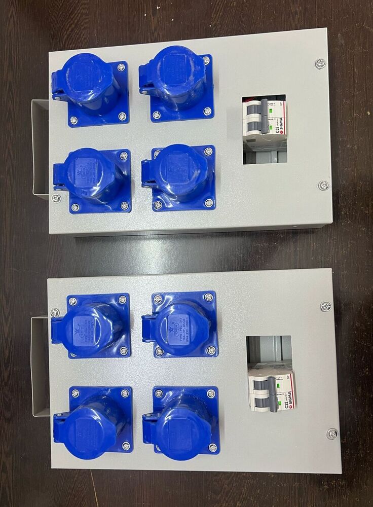 Power distribution box