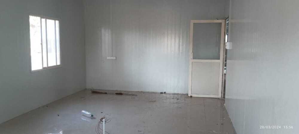 Construction Site Office - Color: White