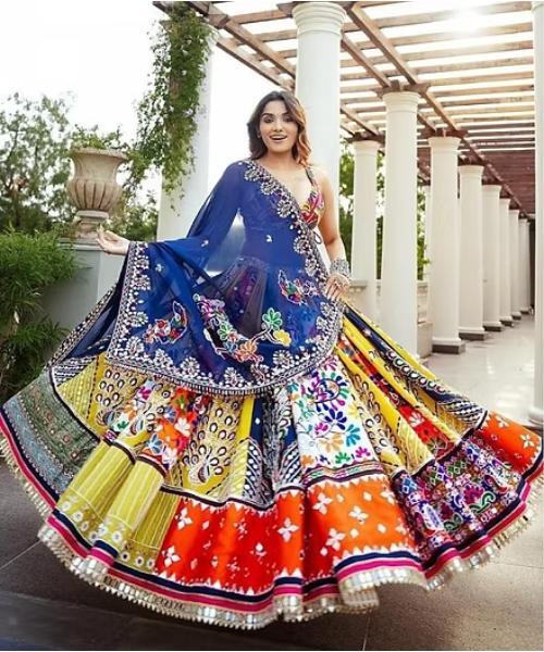 lehenga chaniya choli Yellow silk print mirroR