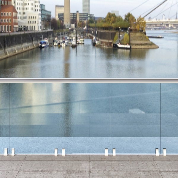 Ss Railing With Glass Panels - Stainless Steel Grade 304/316, Various Pvdf Colors: Golden, Rose Gold, Black, Wooden, Modular Design, Decorative Elegance