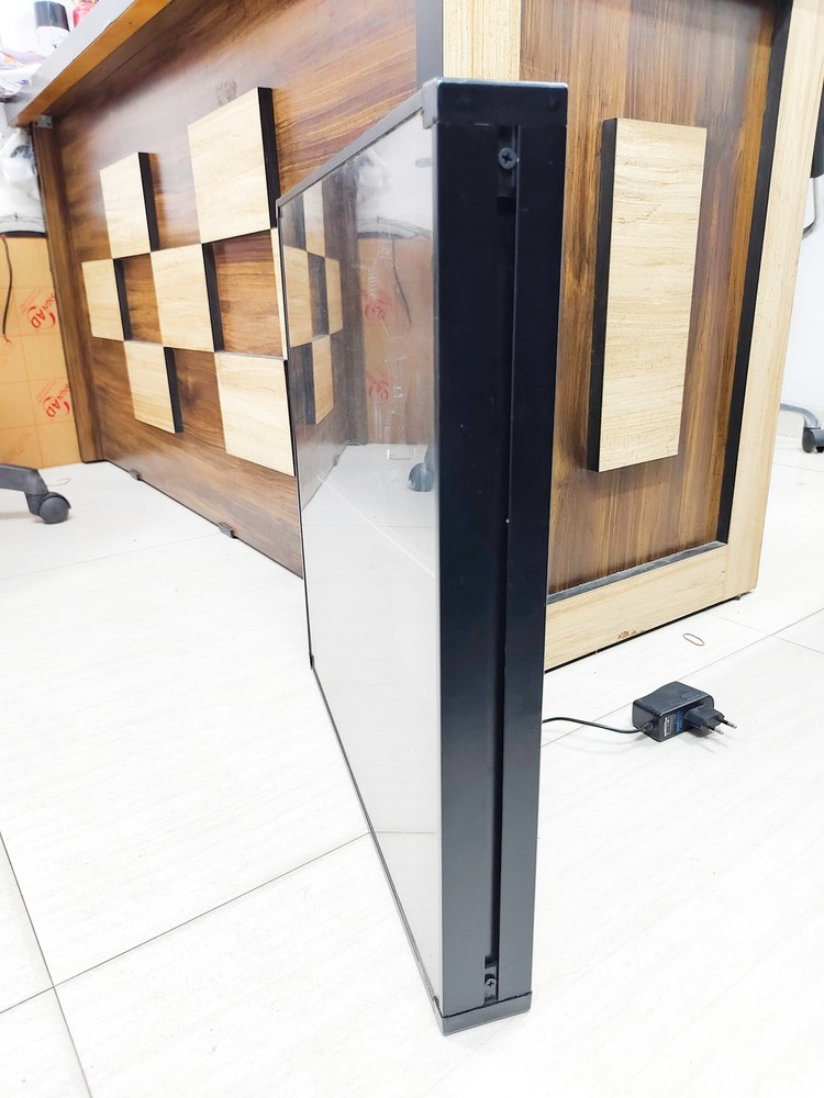 42cm Hologram Fan With Square Black Cover