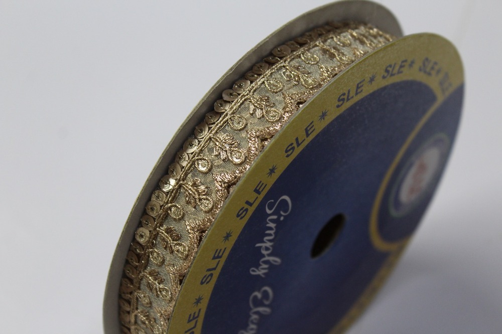 Golden Sequence Zari Zalar Lace - Decoration Material: Sequins