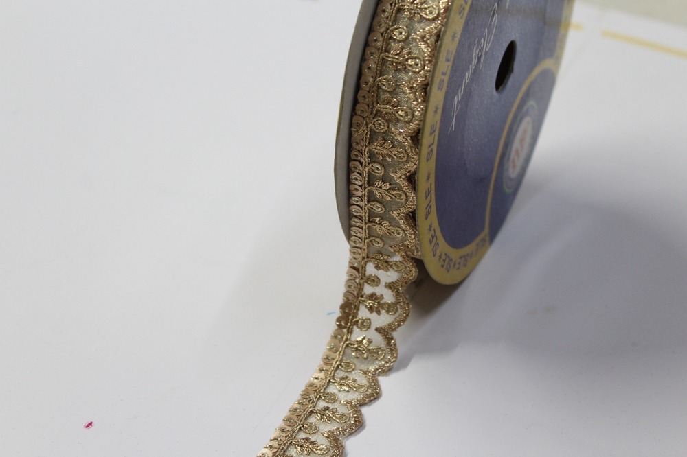 Golden Sequence Zari Zalar Lace - Decoration Material: Sequins