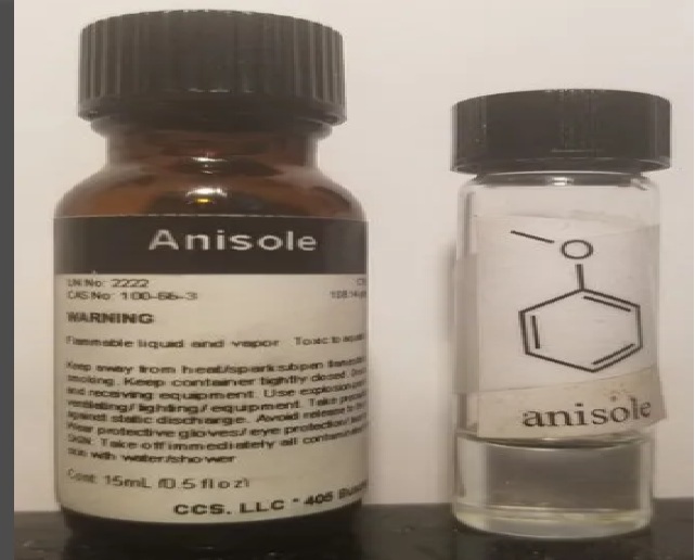 Methoxybenzene CAS NO -100-66-3
