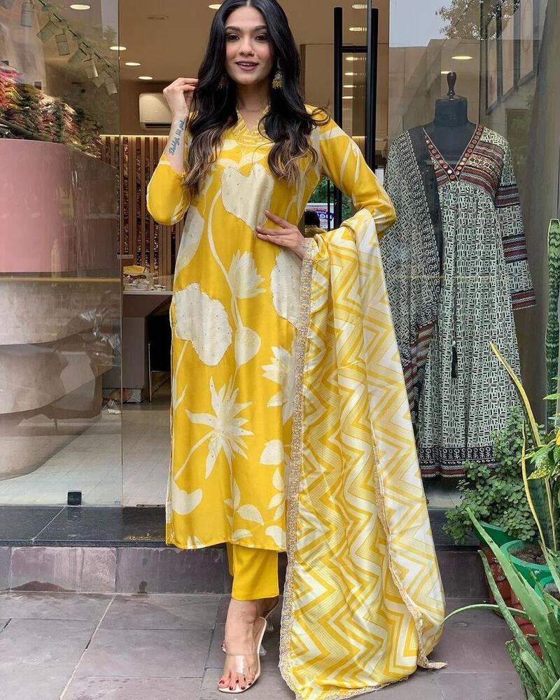 3 Piece Collection - Bust Size: 44 Inch (In)