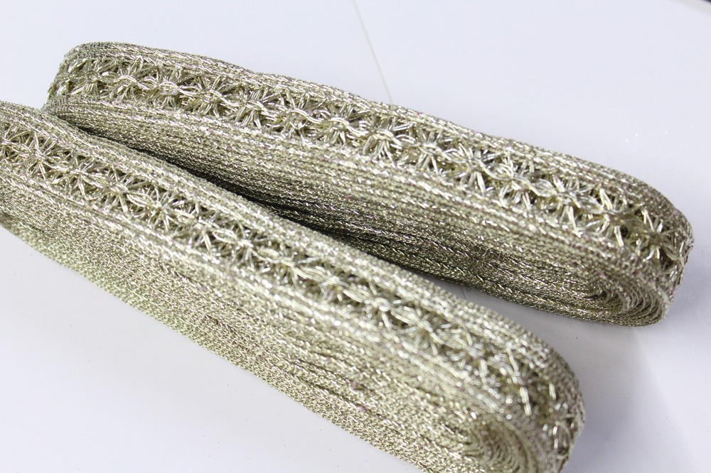 Makdi Lace